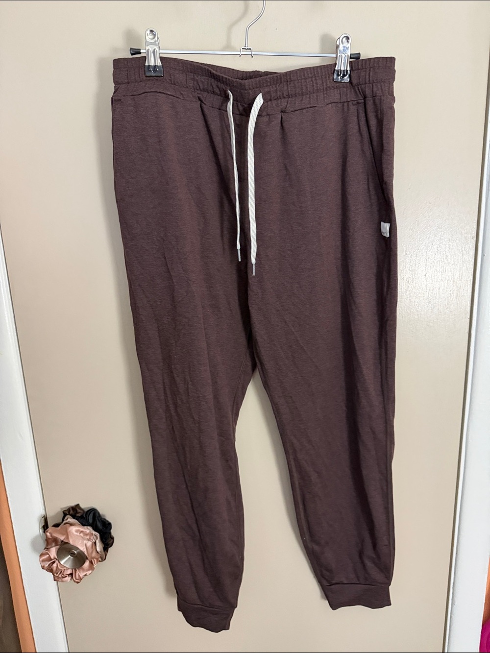 Vuori Dark Brown Drawstring Joggers with White Cord